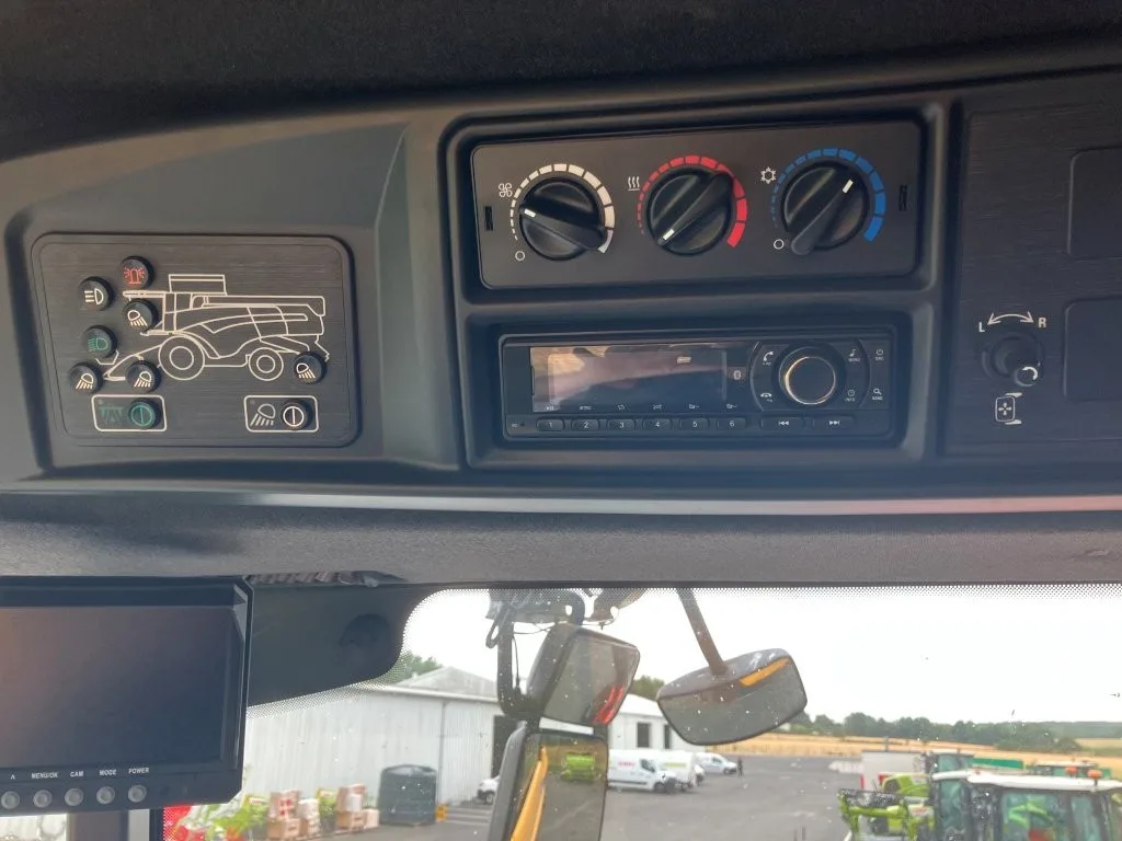 New Holland CX 6.80 2022 9