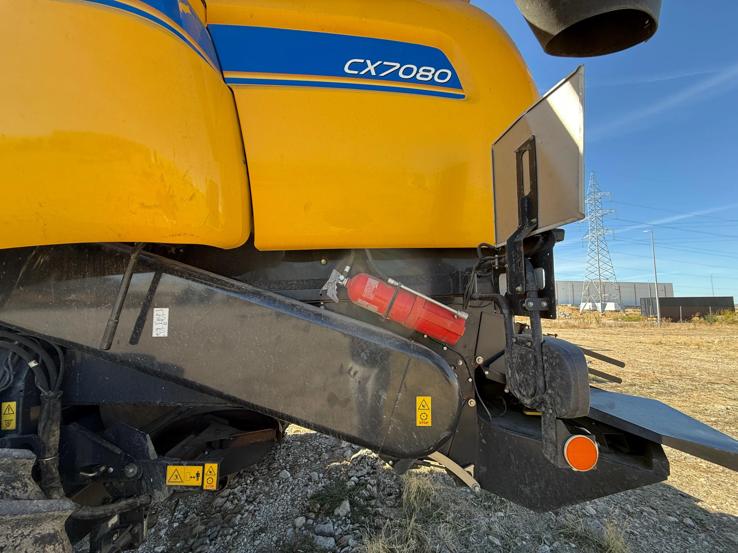 6. Cosechadora New Holland CX7080 2015