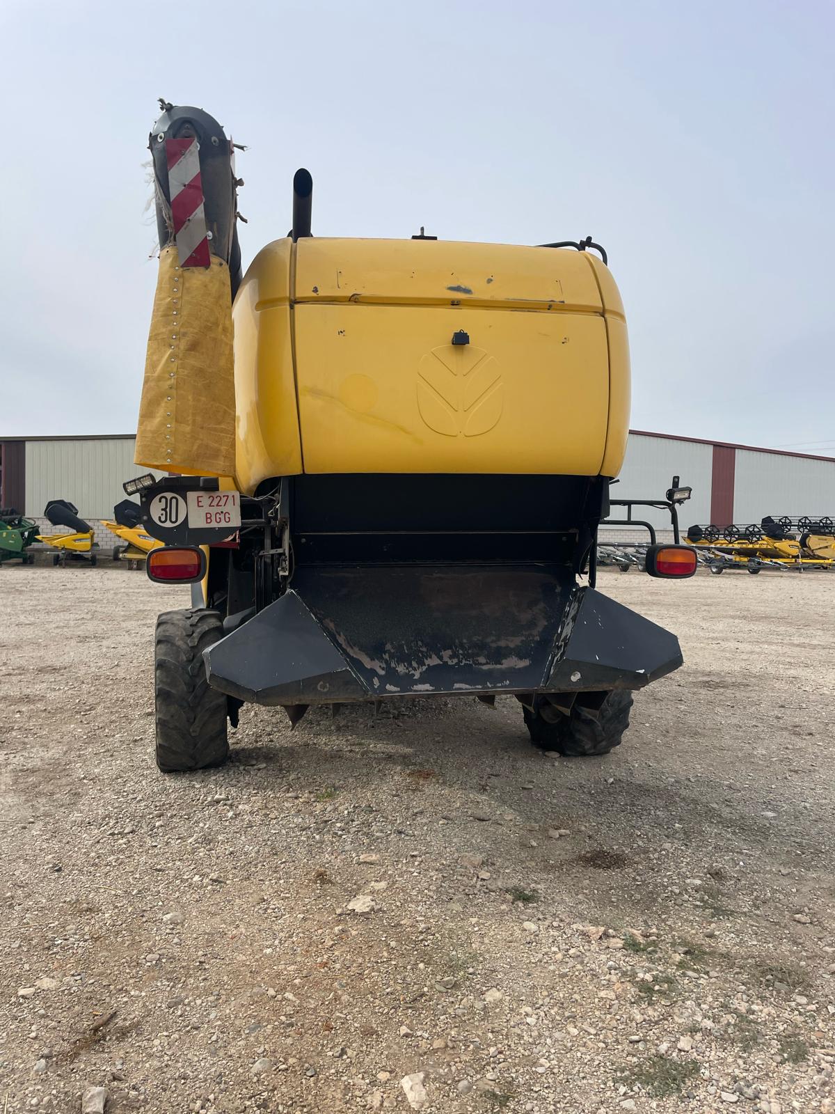 4. Cosechadora New Holland CX840