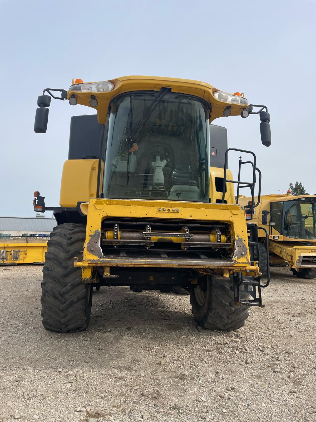 5. Cosechadora New Holland CX840
