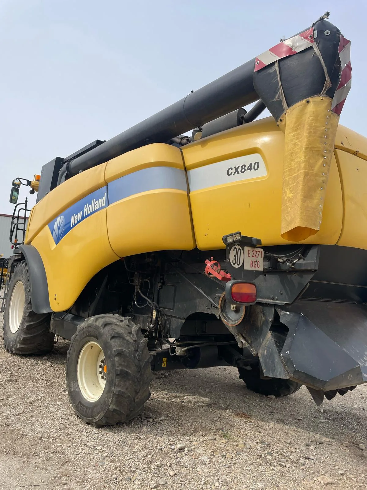 6. Cosechadora New Holland CX840