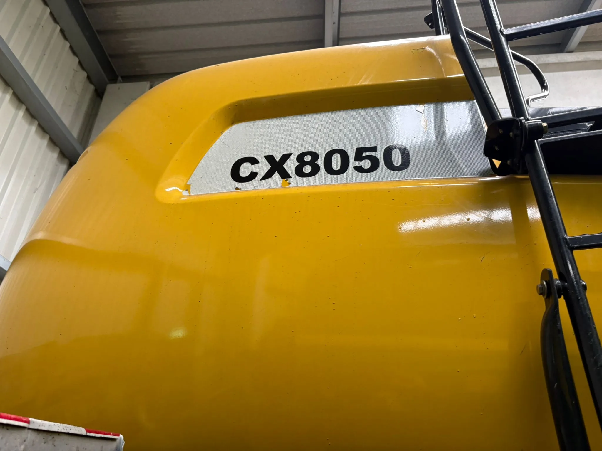 7. Cosechadora CX8050