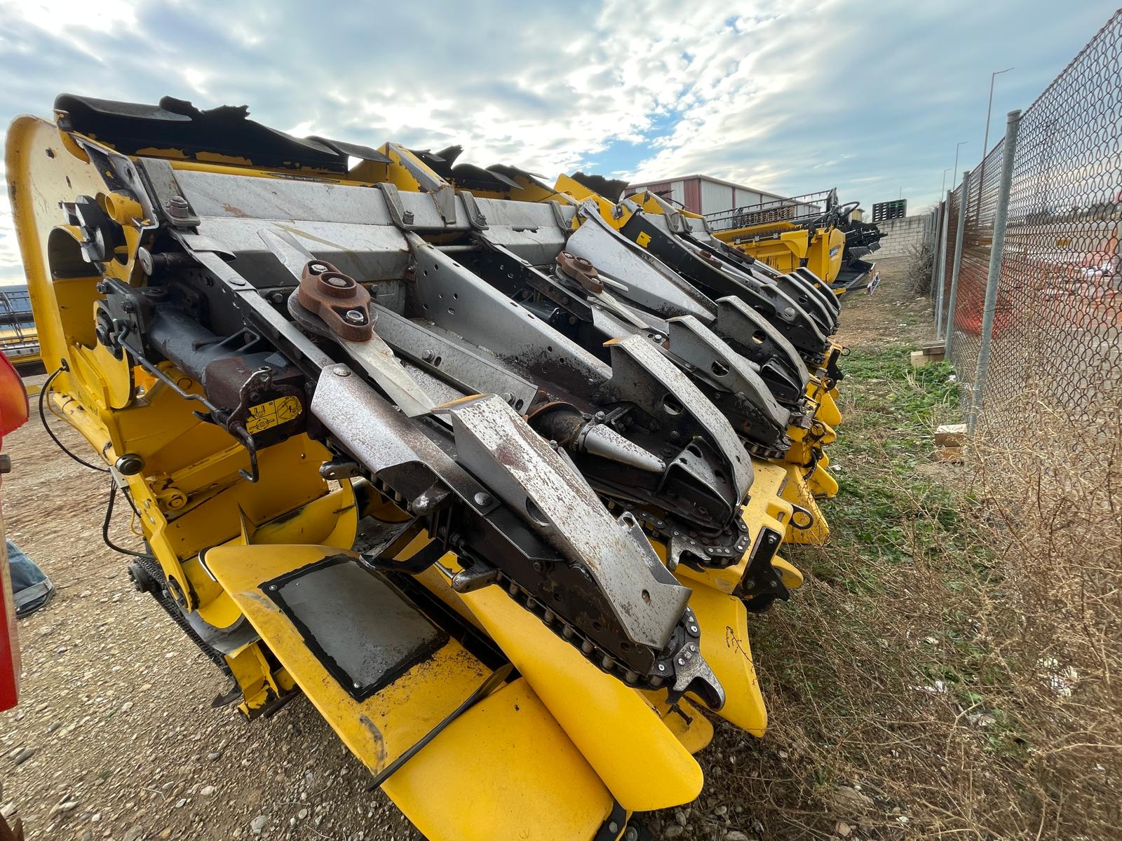 Cosechadoras segura corte de maiz NH. (2)