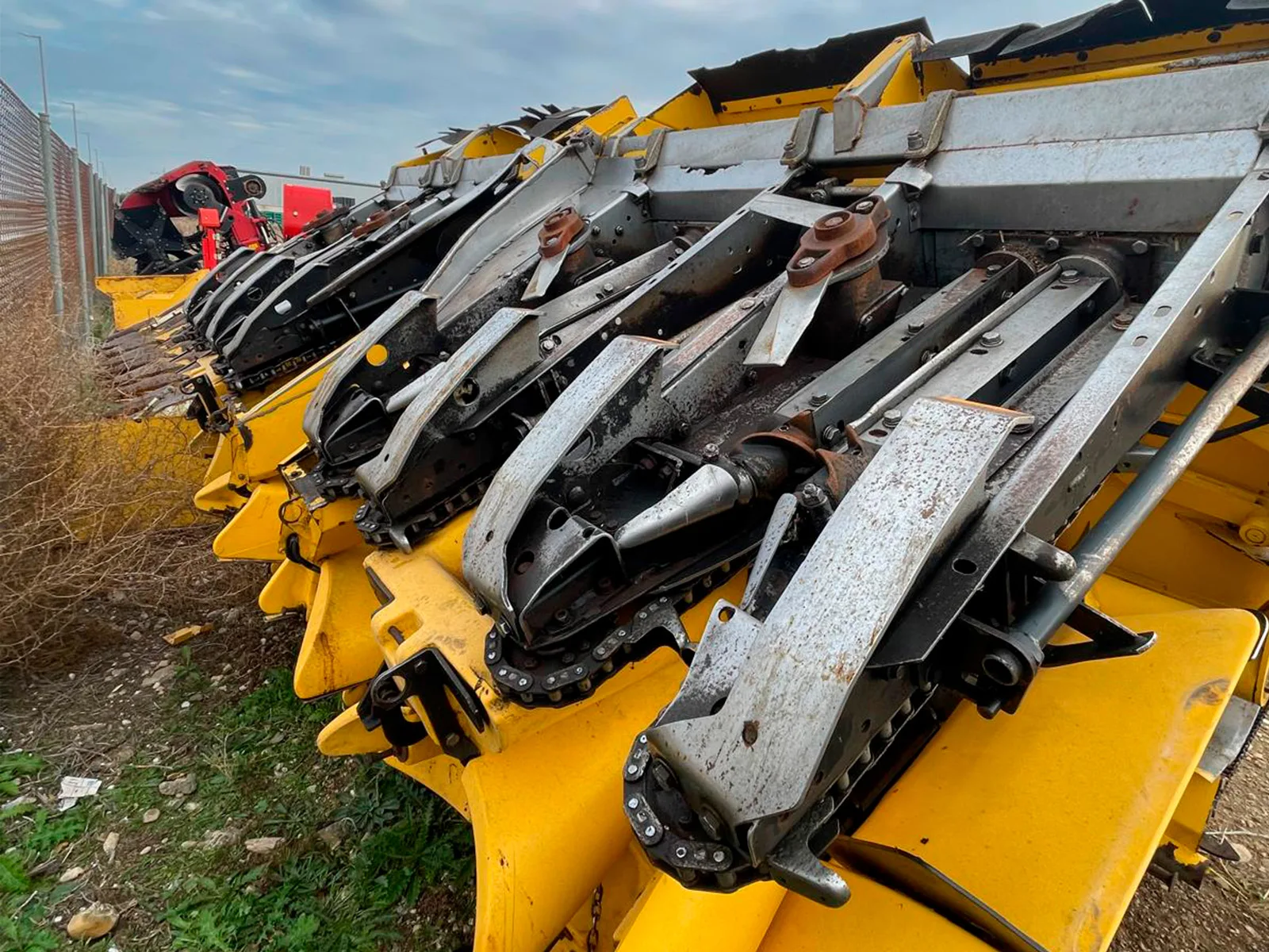 Cosechadoras segura corte de maiz NH. (7)